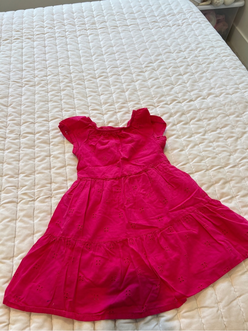 🌸 Carter's Bright Pink Eyelet Tiered Dress 🌸 Size 6